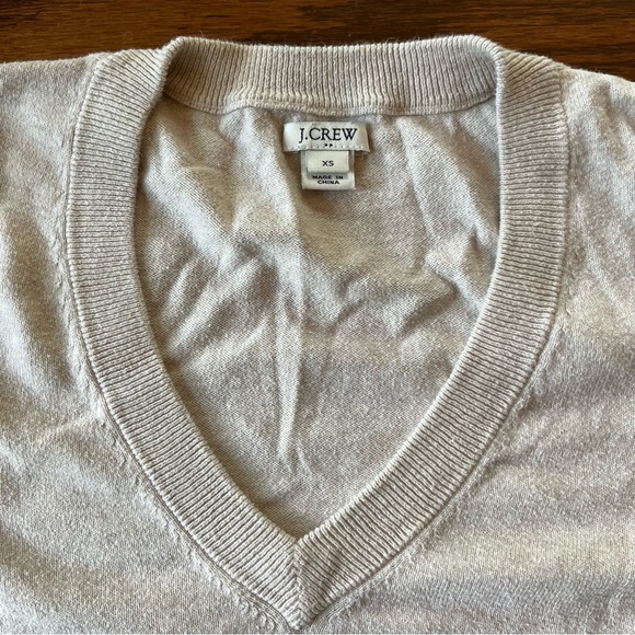 Sweater - Picture 9 of 9